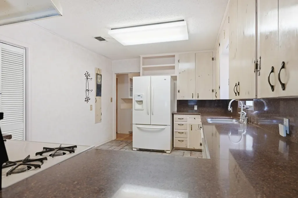 3201 Hatley Drive Austin TX 78746