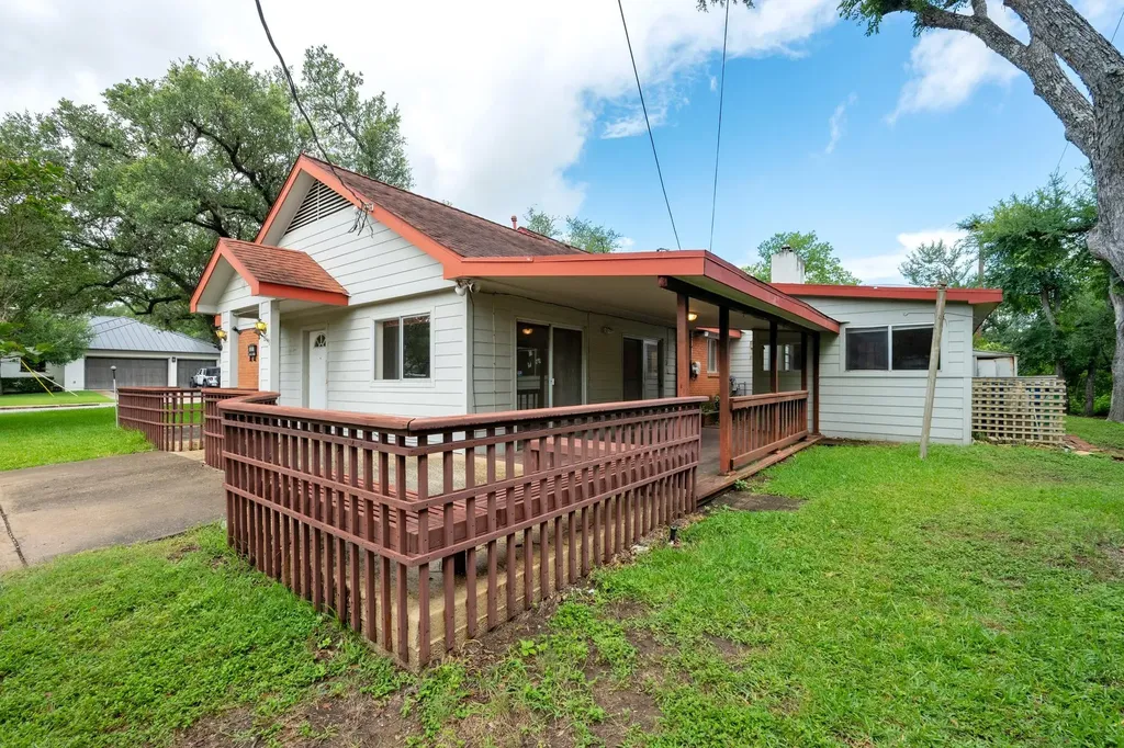 3201 Hatley Drive Austin TX 78746