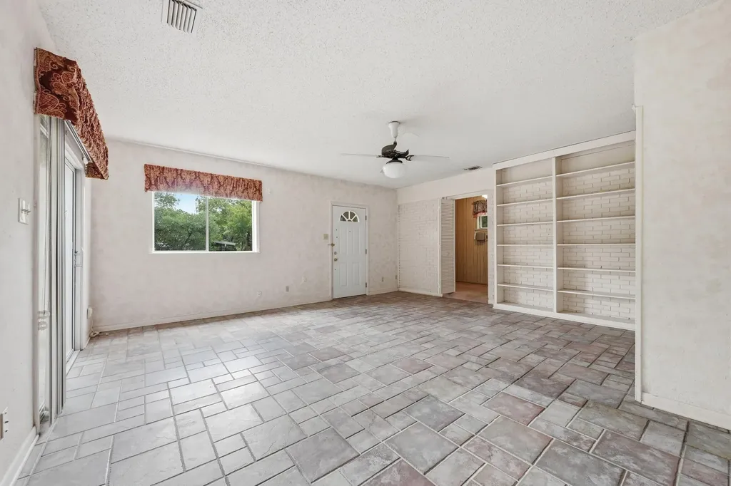3201 Hatley Drive Austin TX 78746