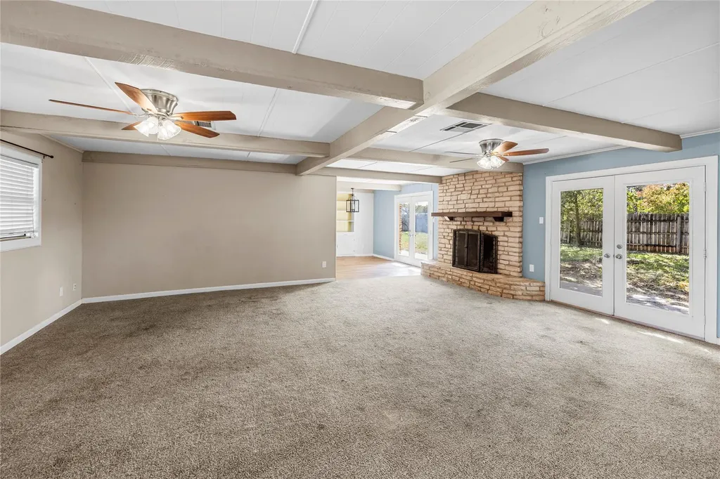 1401 Brazos Street Marble Falls TX 78654