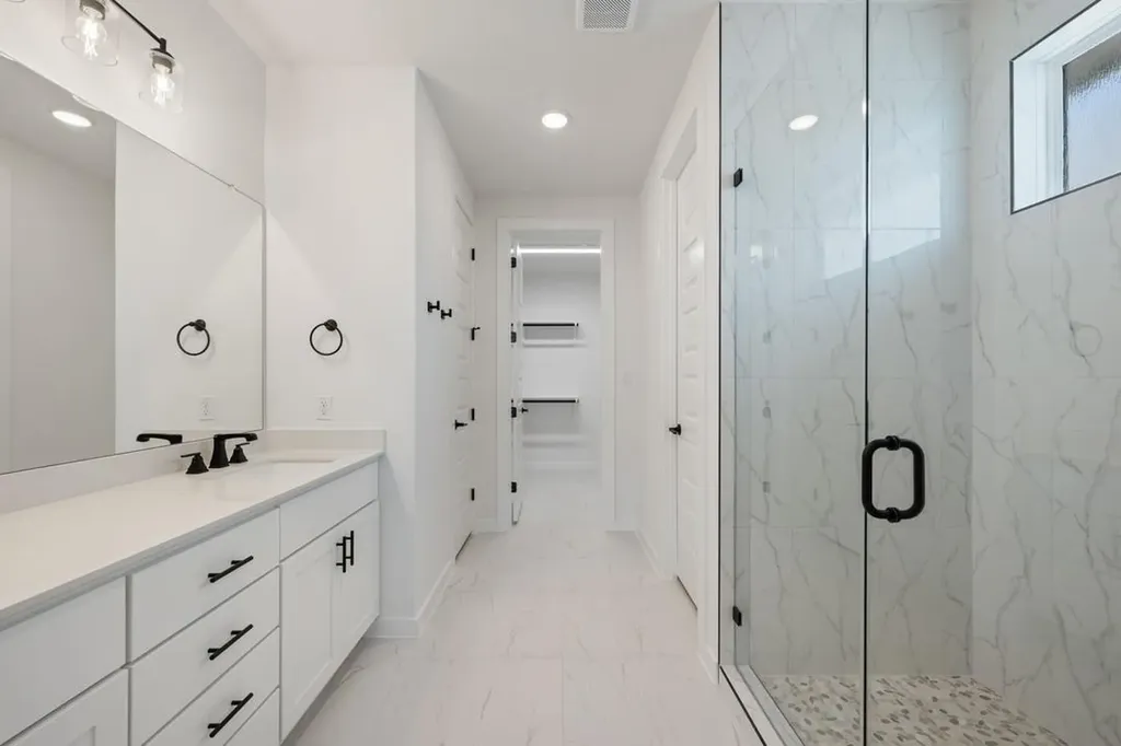 169 Grayson Elm Pass Dripping Springs TX 78620