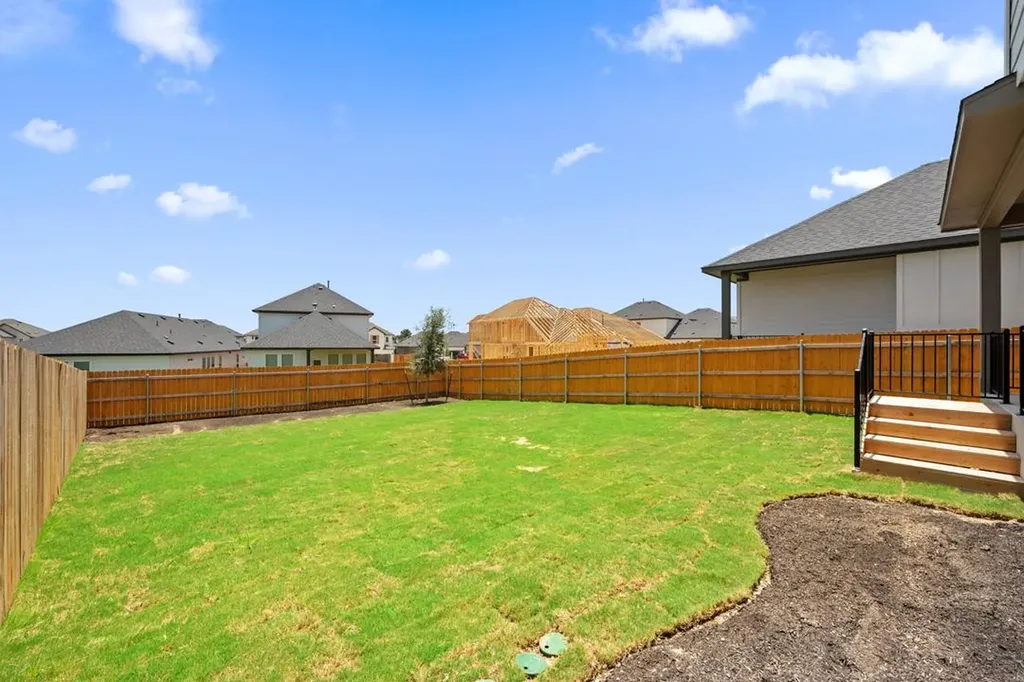 169 Grayson Elm Pass Dripping Springs TX 78620