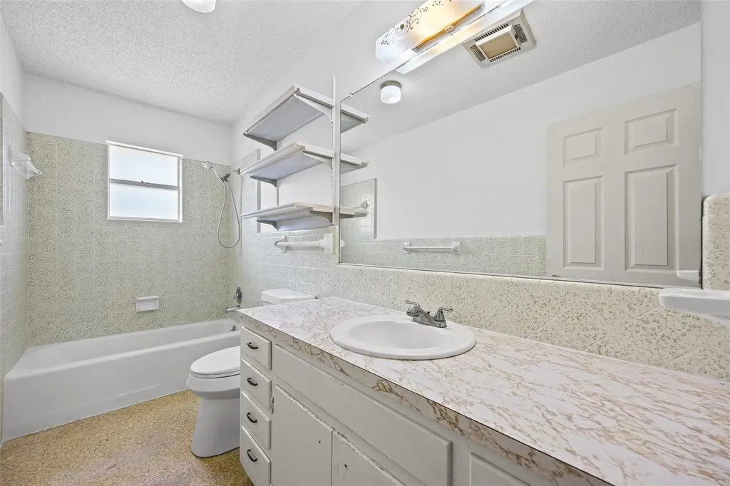 1406 Kingfish Drive Marble Falls TX 78654