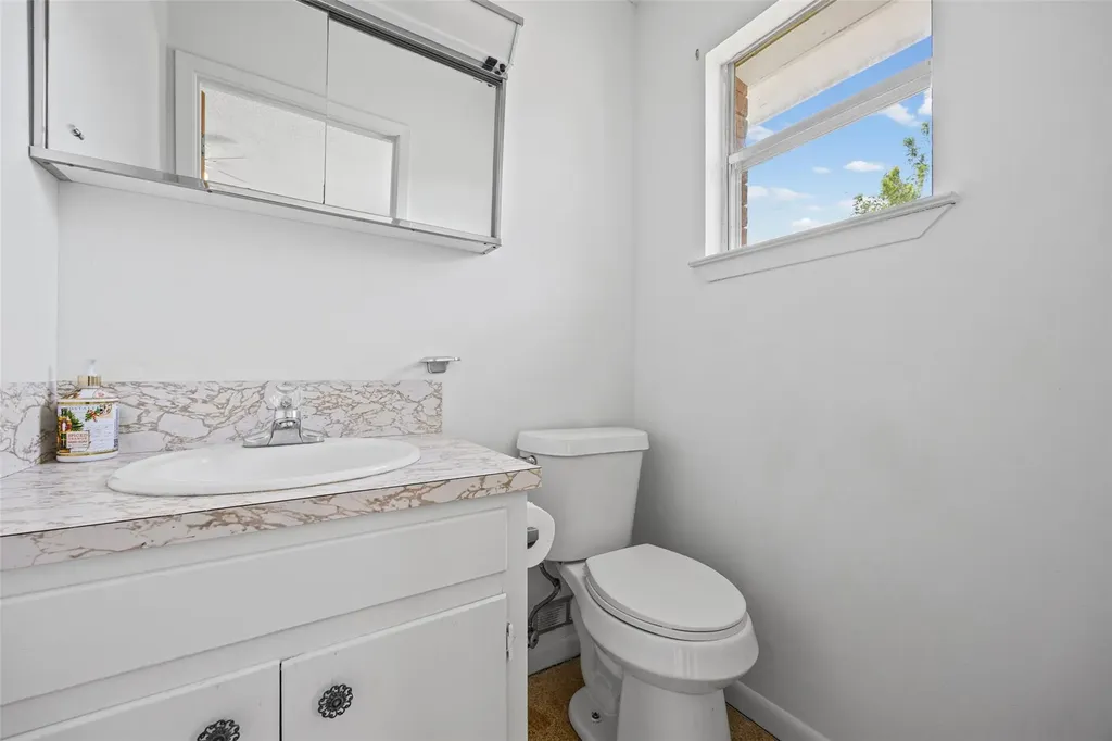 1406 Kingfish Drive Marble Falls TX 78654