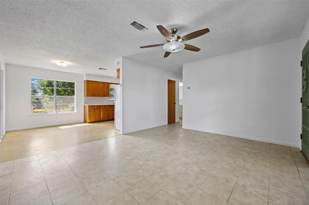 1406 Kingfish Drive Marble Falls TX 78654