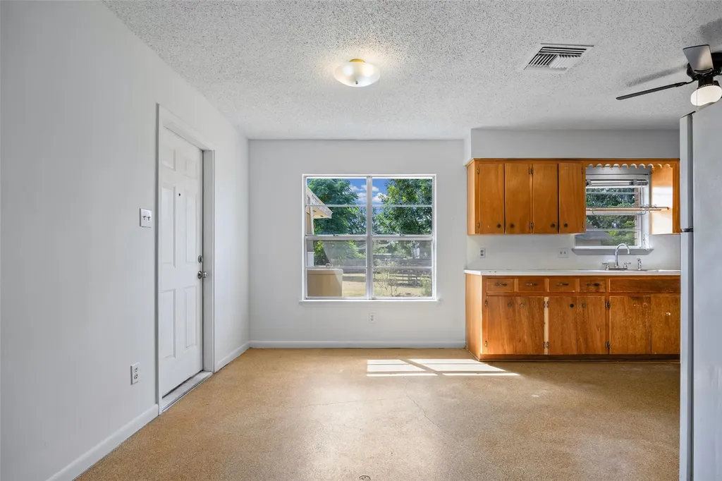 1406 Kingfish Drive Marble Falls TX 78654