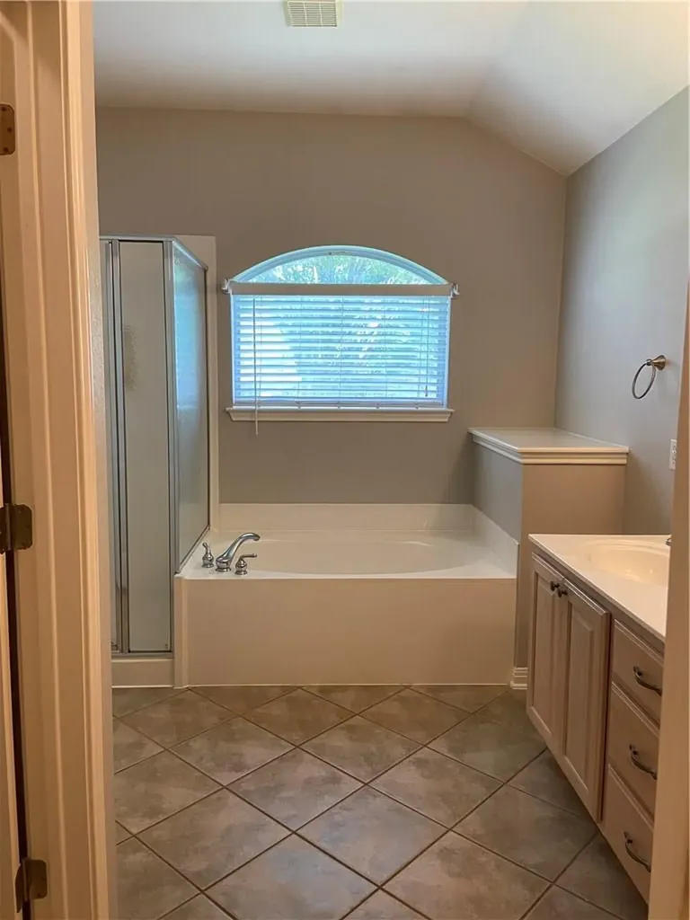 1727 Fallen Leaf Lane Round Rock TX 78665