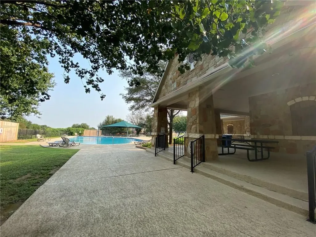 1727 Fallen Leaf Lane Round Rock TX 78665