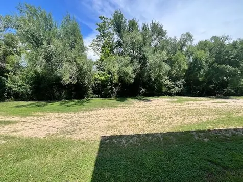 208 SW Texas Street Rockdale TX 76567