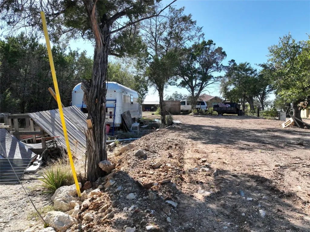 19516 Bee Creek Tavern Road Spicewood TX 78669