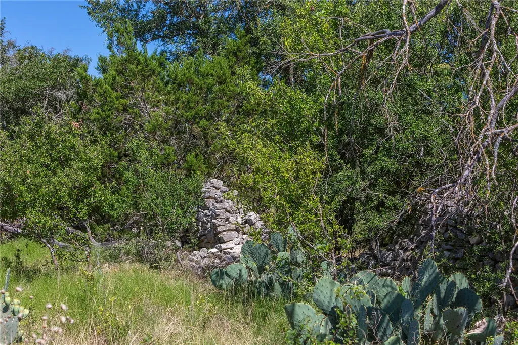 0 Cr 208 Watson TX 78611