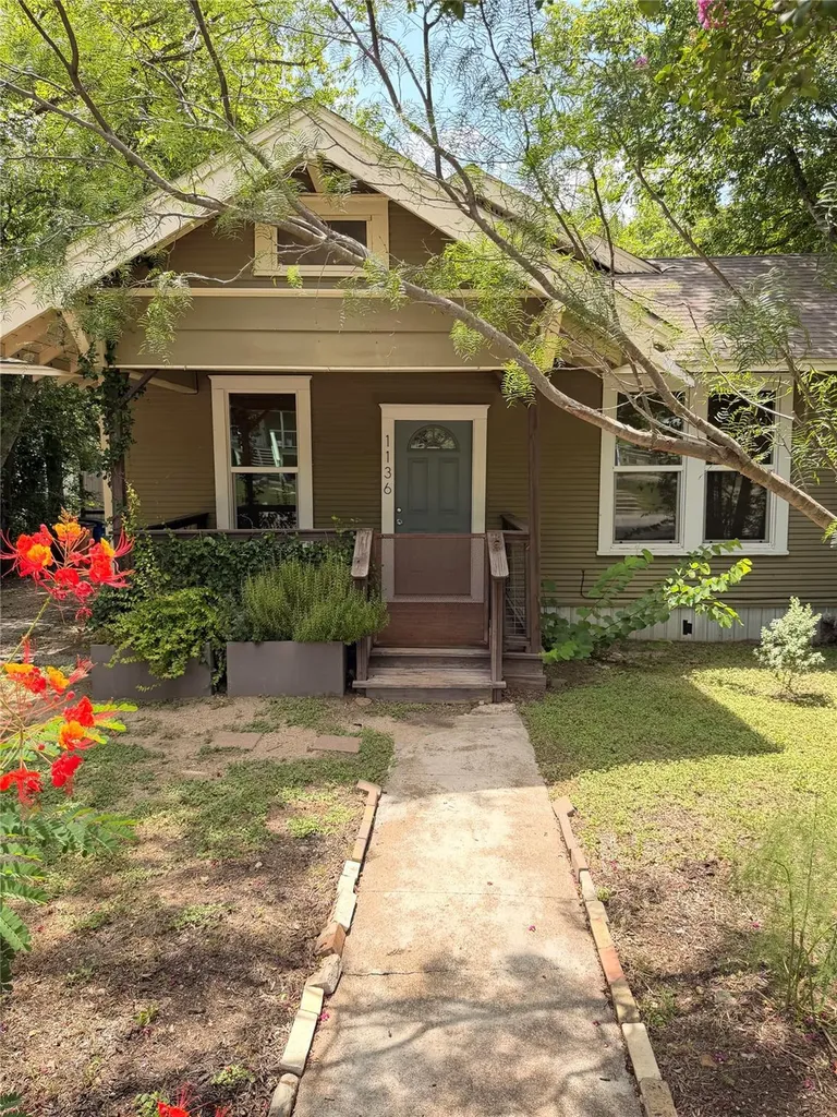 1136 Eleanor Street Austin TX 78721