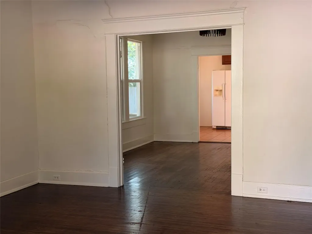 1136 Eleanor Street Austin TX 78721