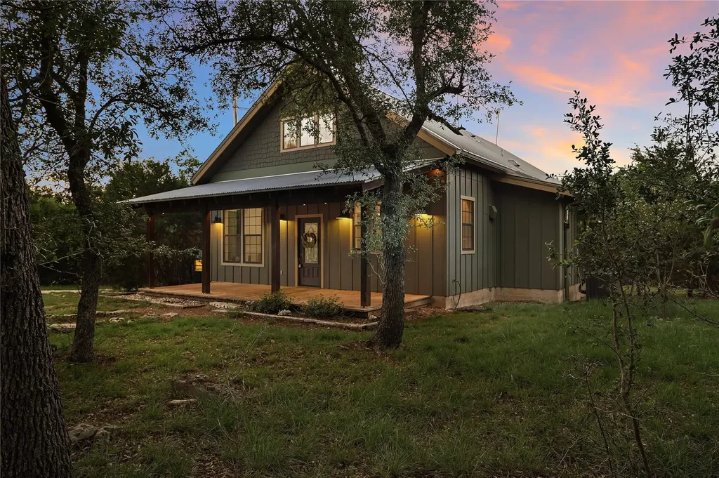 786 Beauchamp Road Dripping Springs TX 78620