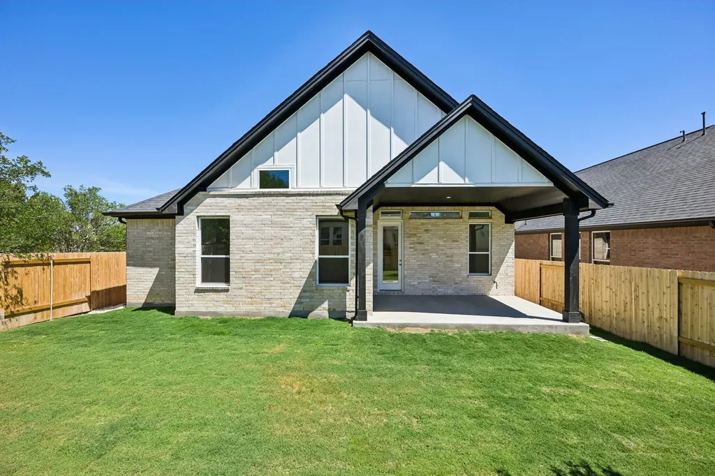 365 San Saba Drive Buda TX 78610