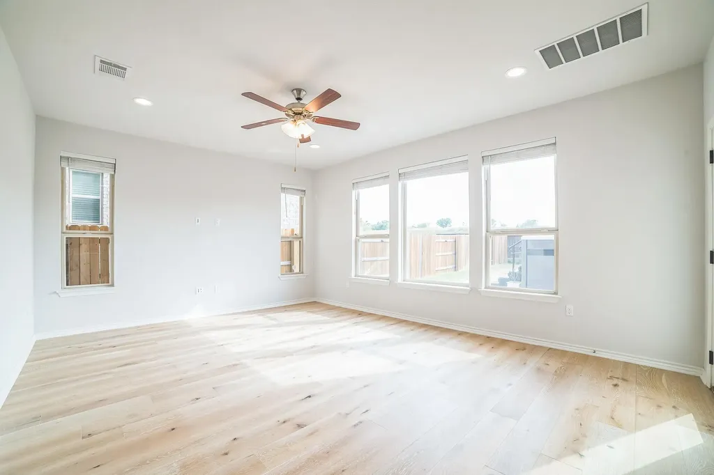 14300 Mccoy Loop Austin TX 78717