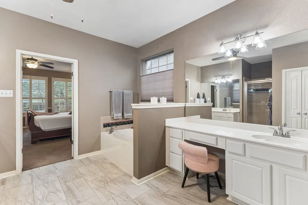 6804 Robert Dixon Drive Austin TX 78749