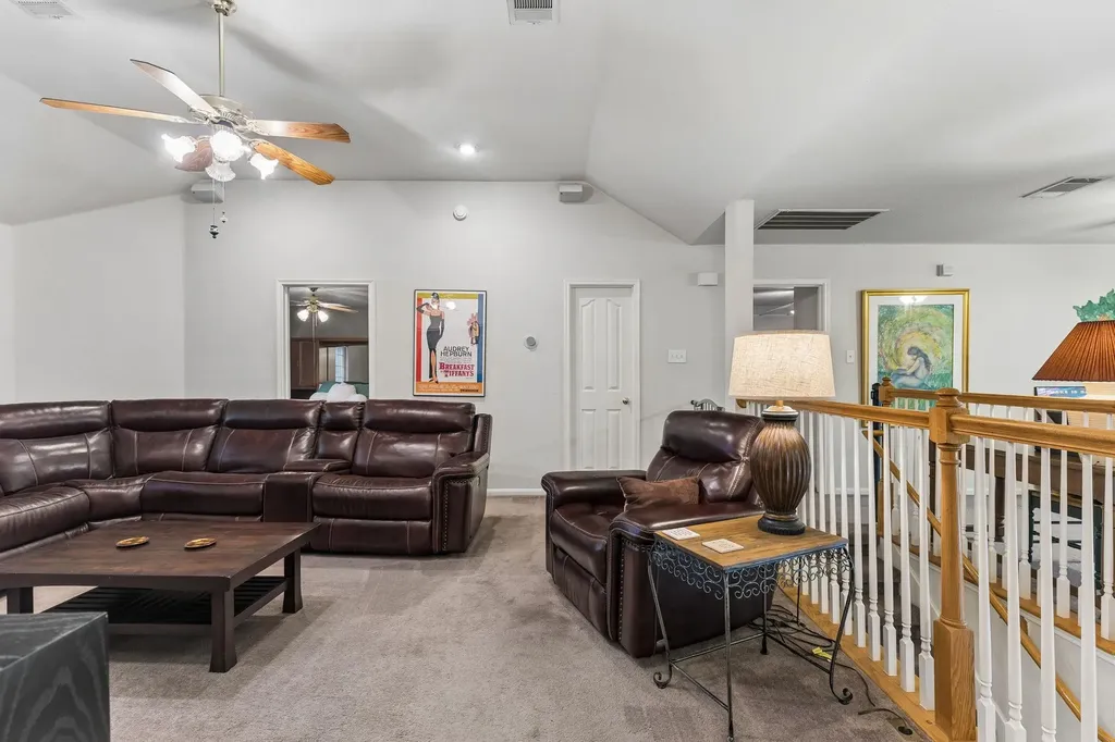 6804 Robert Dixon Drive Austin TX 78749