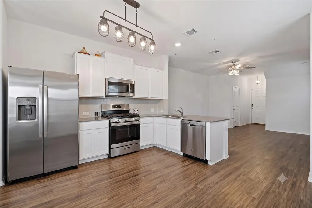 117 Wind Flower Lane Liberty Hill TX 78642