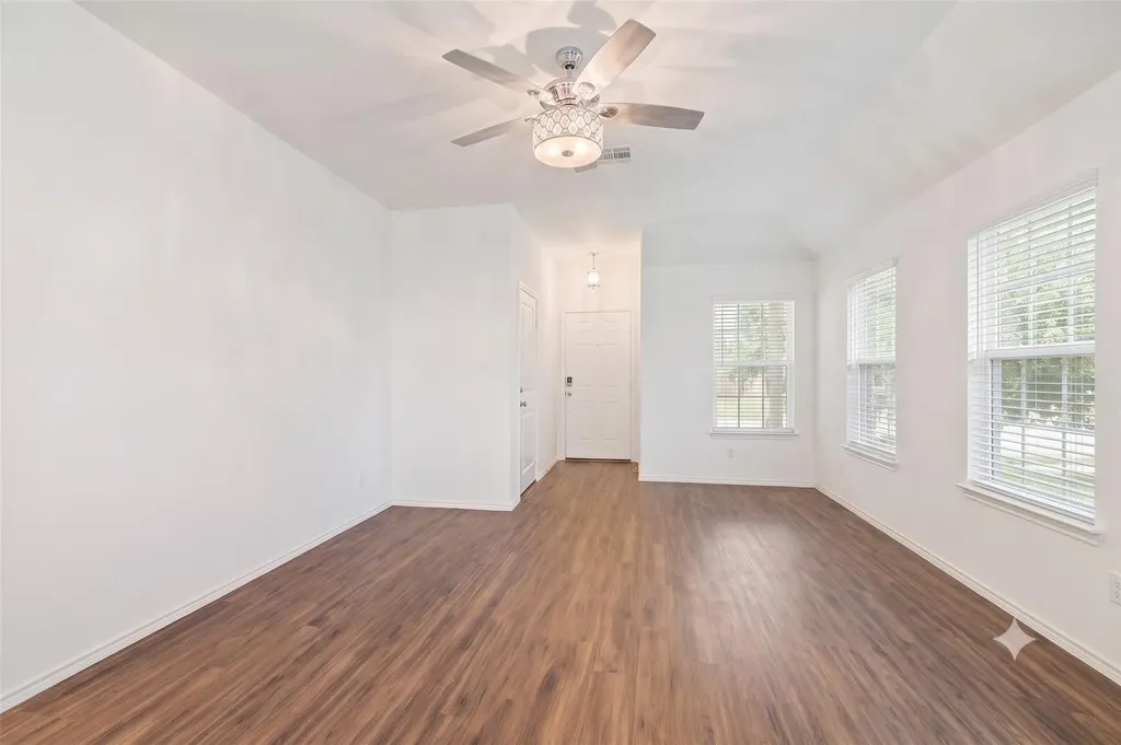 117 Wind Flower Lane Liberty Hill TX 78642