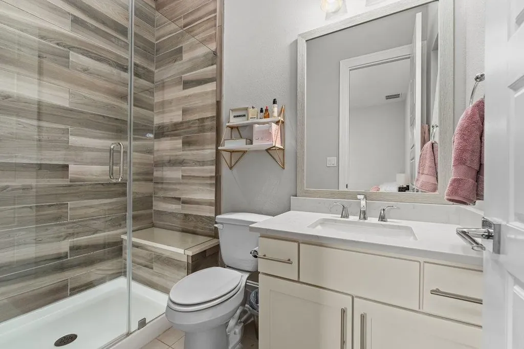519 Woodside Terrace Austin TX 78738