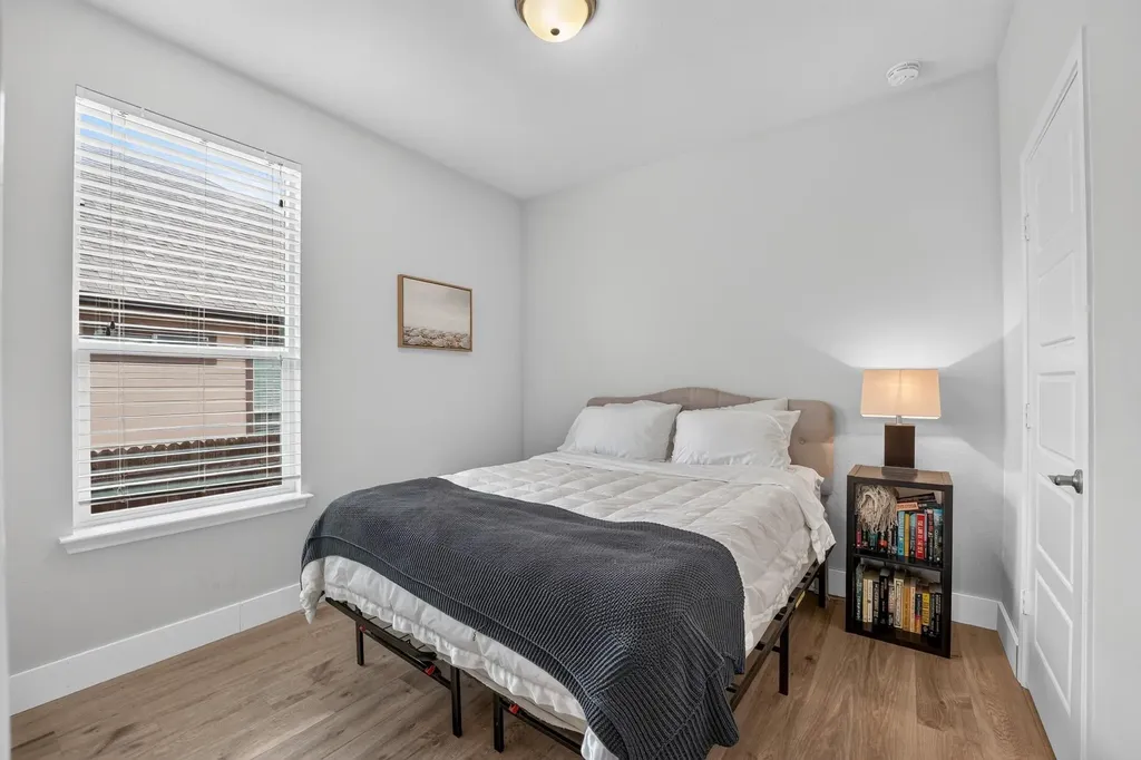 6912 Ondantra Bend Austin TX 78744