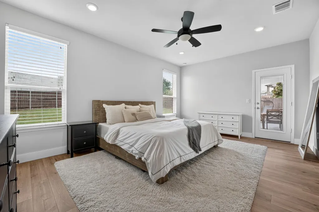 6912 Ondantra Bend Austin TX 78744