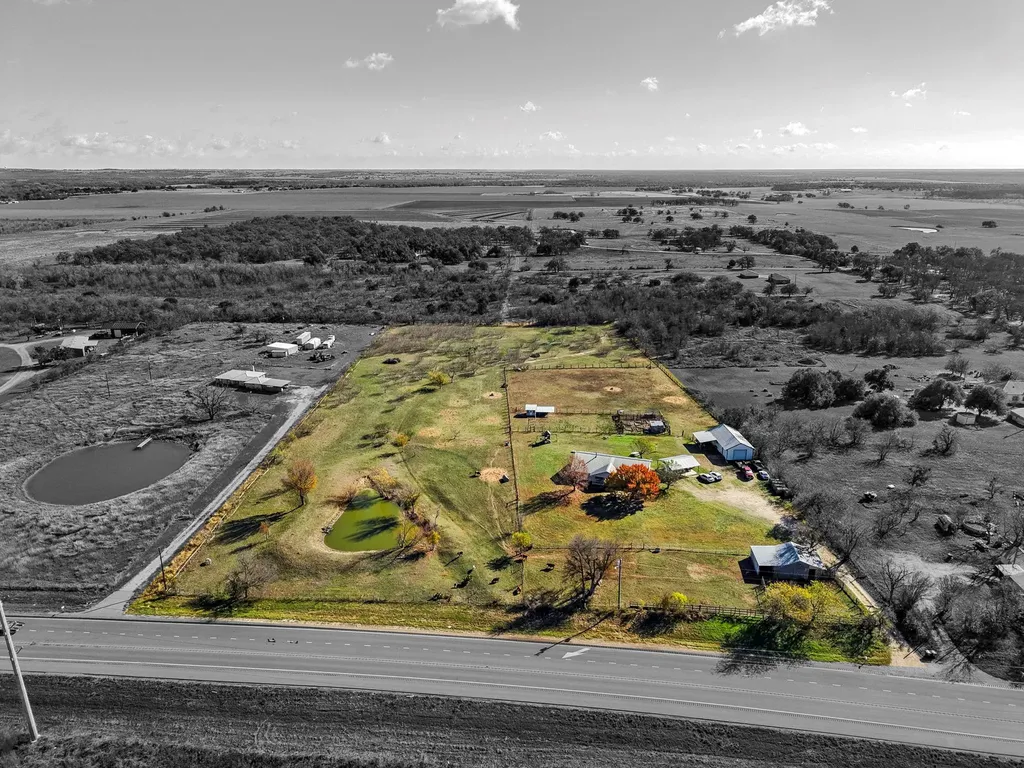 18751 State Highway 95 Holland TX 76534