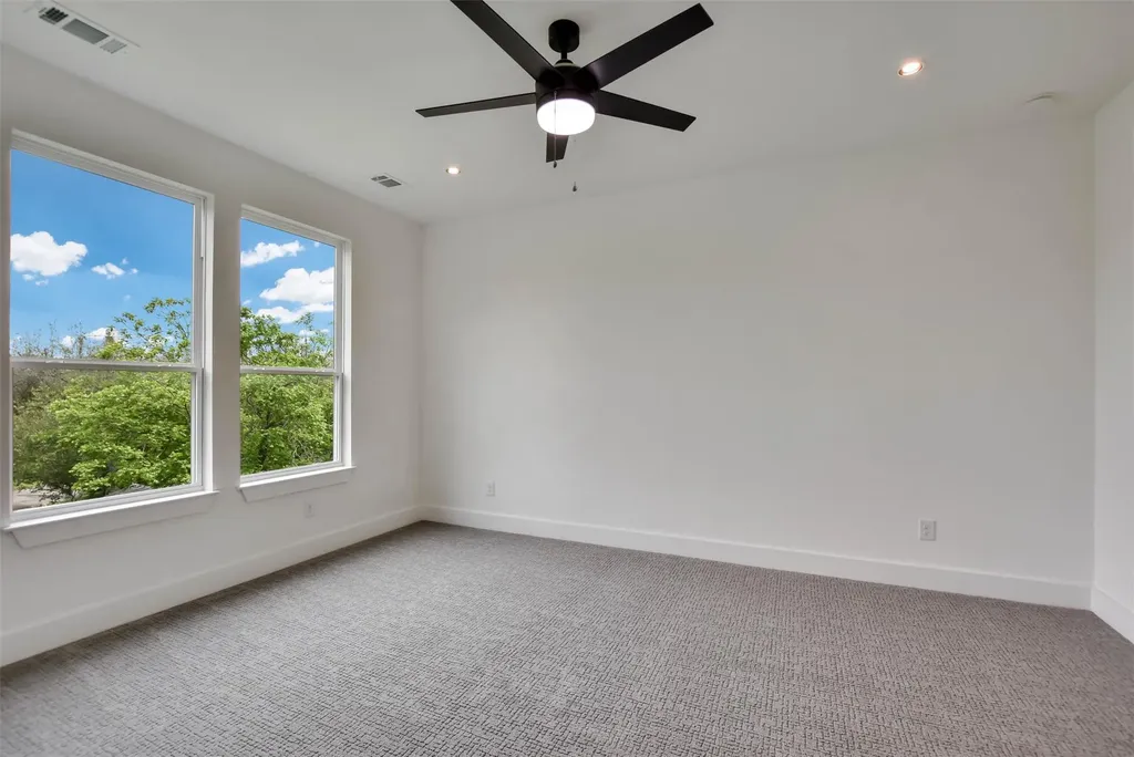 10918 Ridgeway Street Leander TX 78645