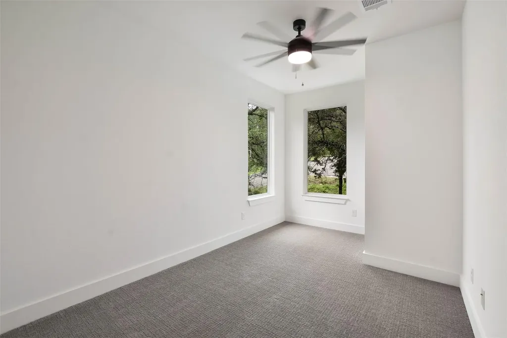 10918 Ridgeway Street Leander TX 78645