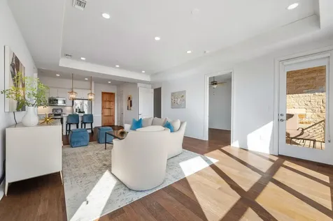 104 Bella Toscana Avenue Lakeway TX 78734