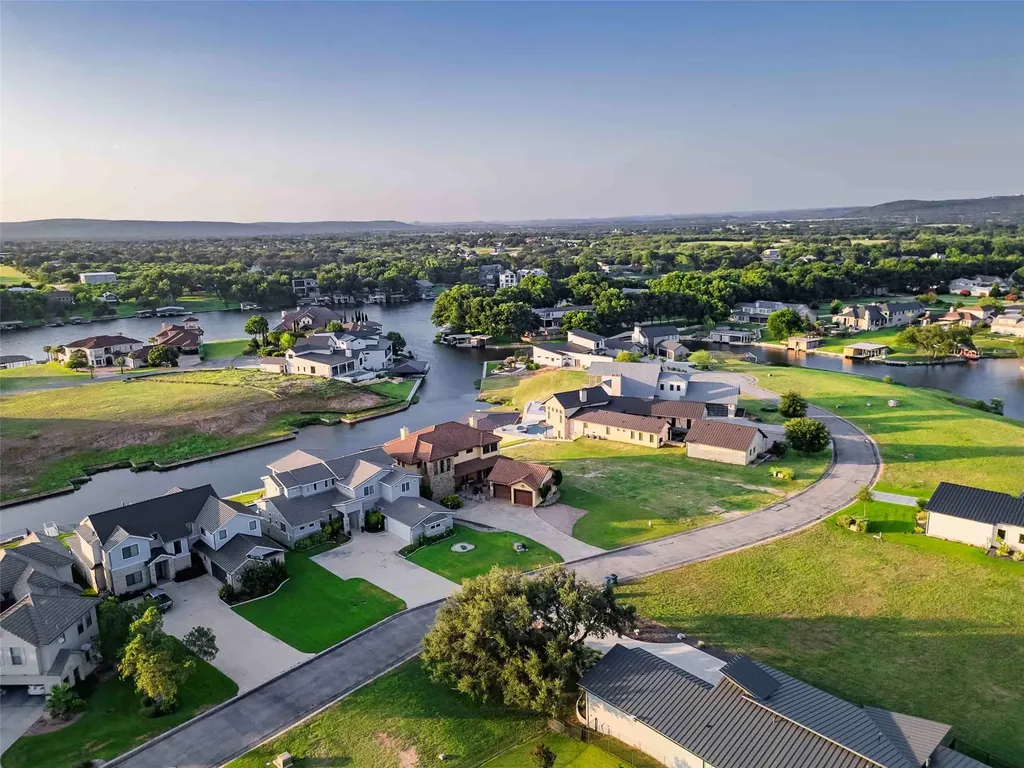 106 Blue Heron Drive Kingsland TX 78639