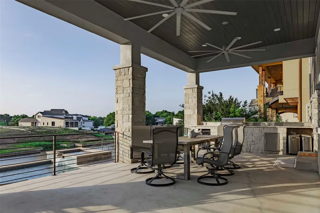 106 Blue Heron Drive Kingsland TX 78639