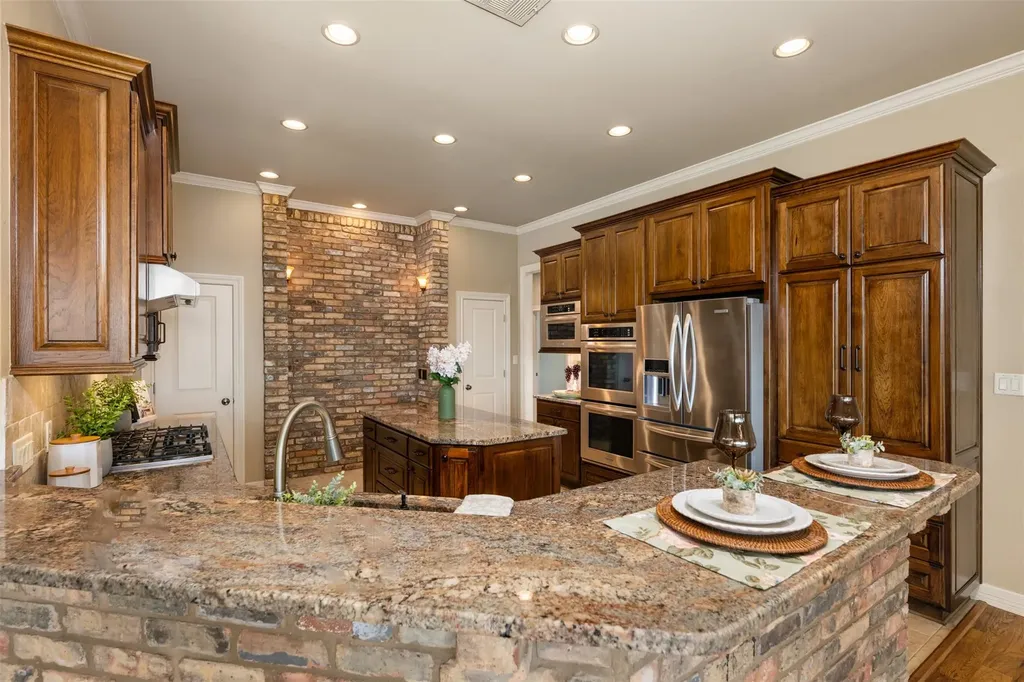 20608 Thurman Bend Road Spicewood TX 78669