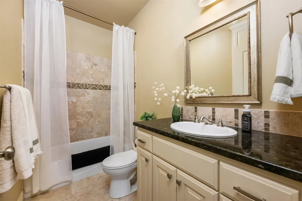 20608 Thurman Bend Road Spicewood TX 78669