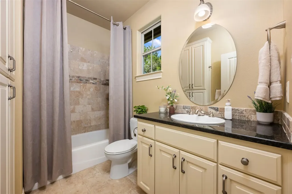 20608 Thurman Bend Road Spicewood TX 78669