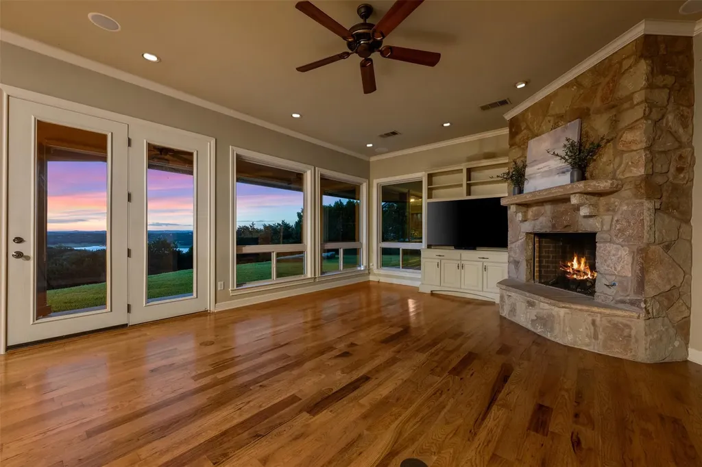 20608 Thurman Bend Road Spicewood TX 78669