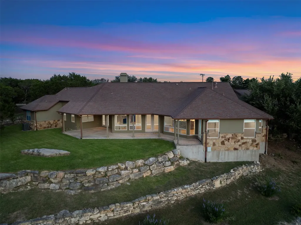 20608 Thurman Bend Road Spicewood TX 78669
