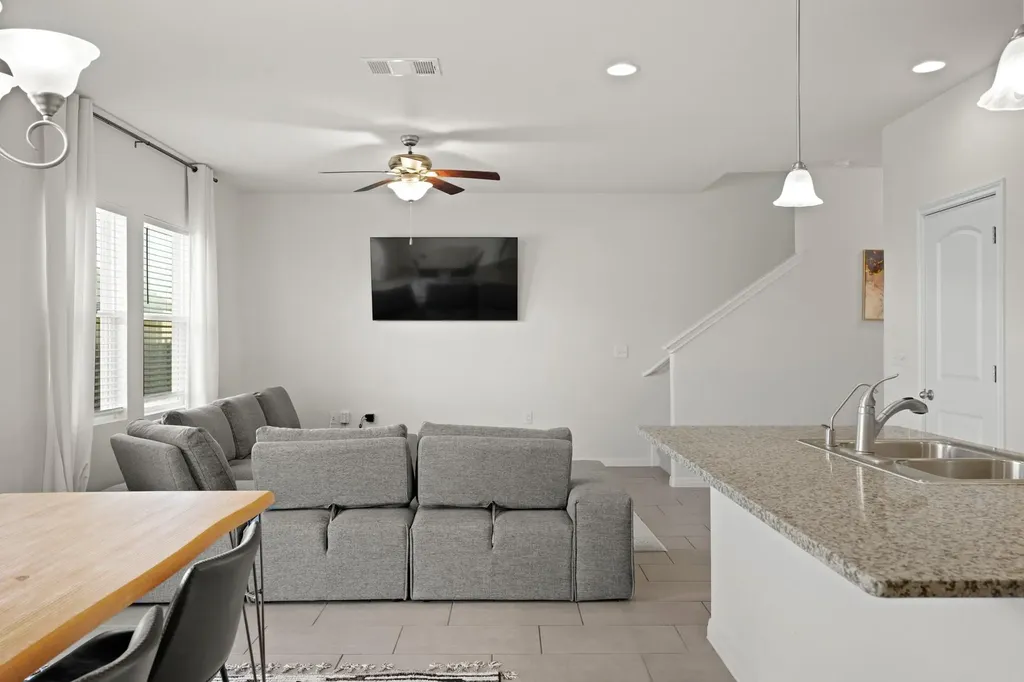 13005 Foreston Drive Austin TX 78754