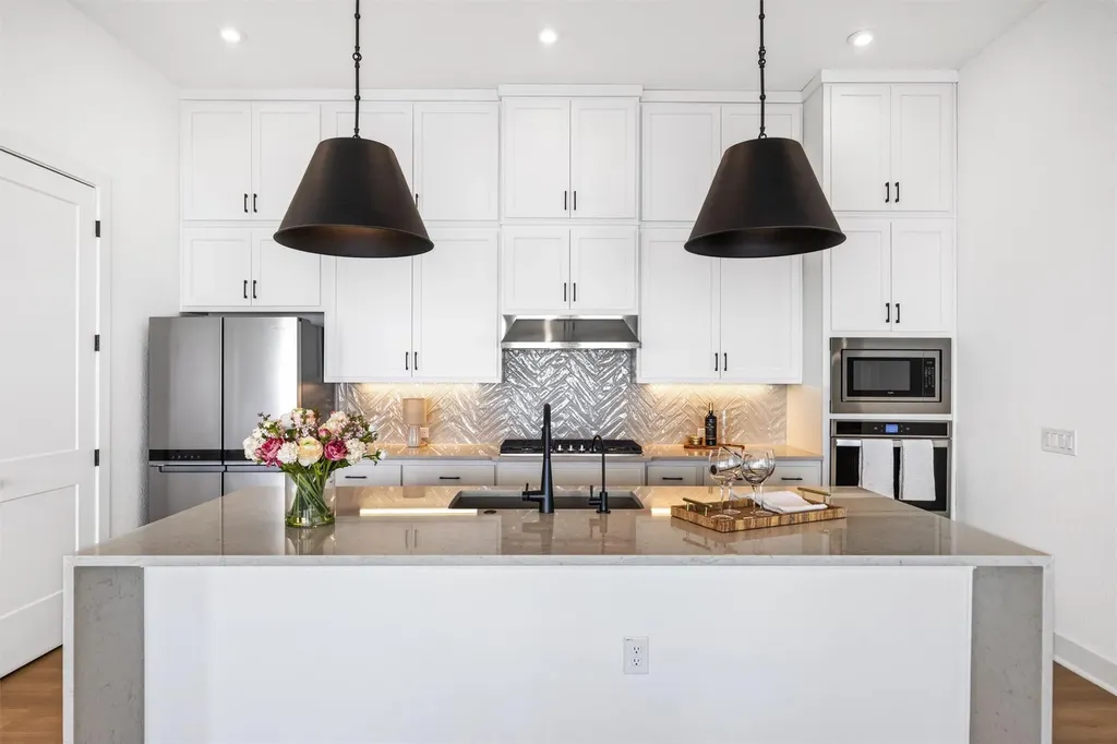 1122 Silver Dollar Trail Georgetown TX 78628