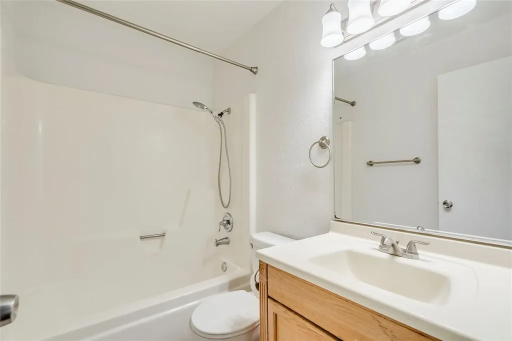 2202 Silver Spur Drive Round Rock TX 78681