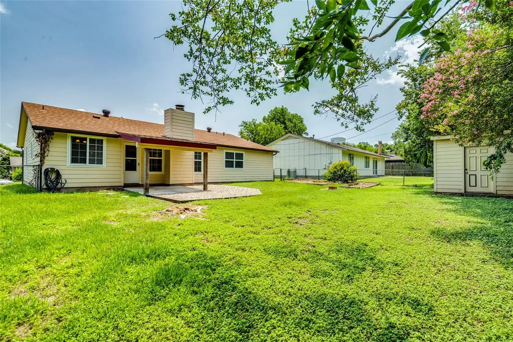 2202 Silver Spur Drive Round Rock TX 78681