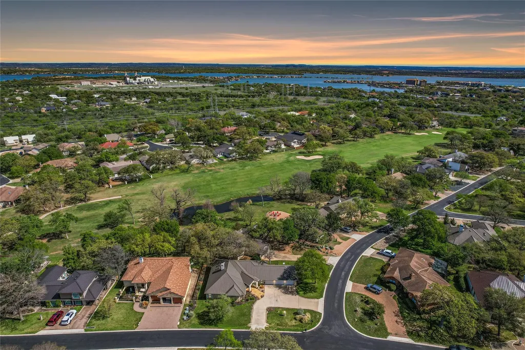 501 Sombrero Horseshoe Bay TX 78657