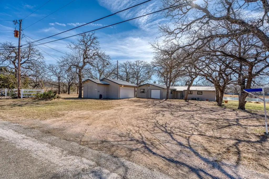 310 N Chaparral Burnet TX 78611