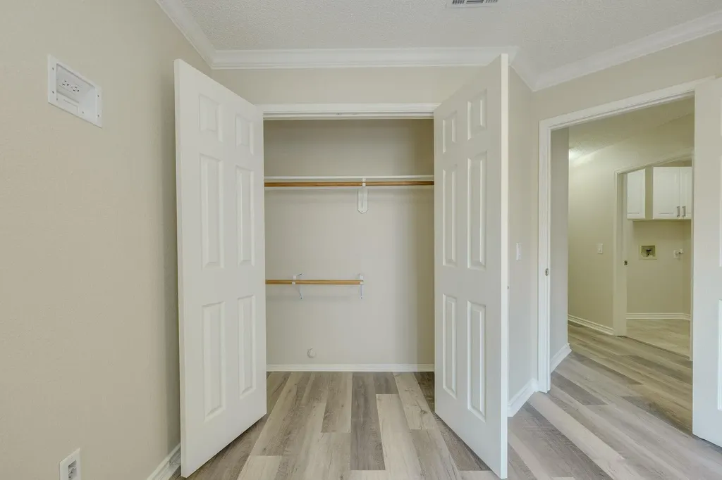 6613 Bramber Lane Austin TX 78754
