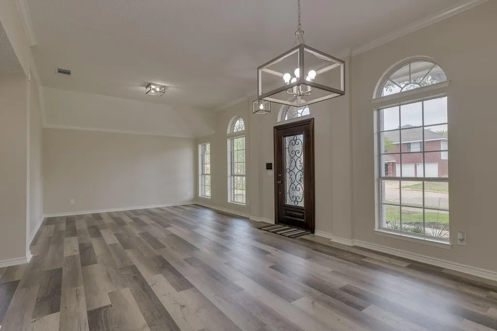 6613 Bramber Lane Austin TX 78754