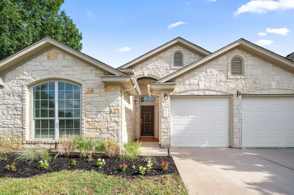15700 Edenderry Drive Austin TX 78717