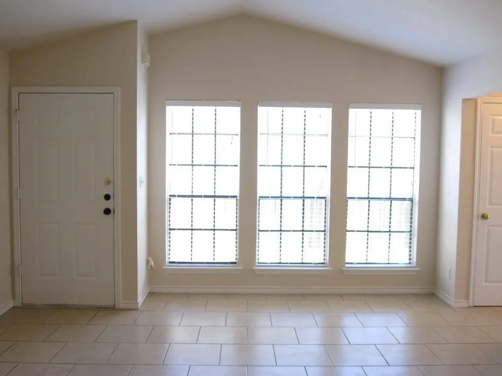 8811 Clearbrook Trail Austin TX 78729