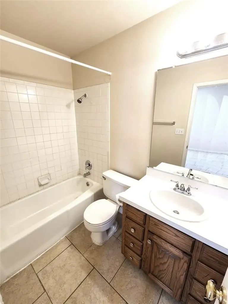 8811 Clearbrook Trail Austin TX 78729