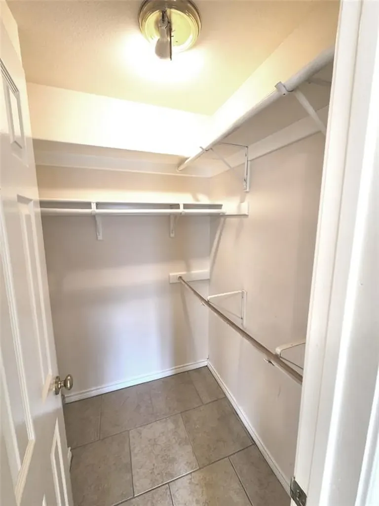 8811 Clearbrook Trail Austin TX 78729